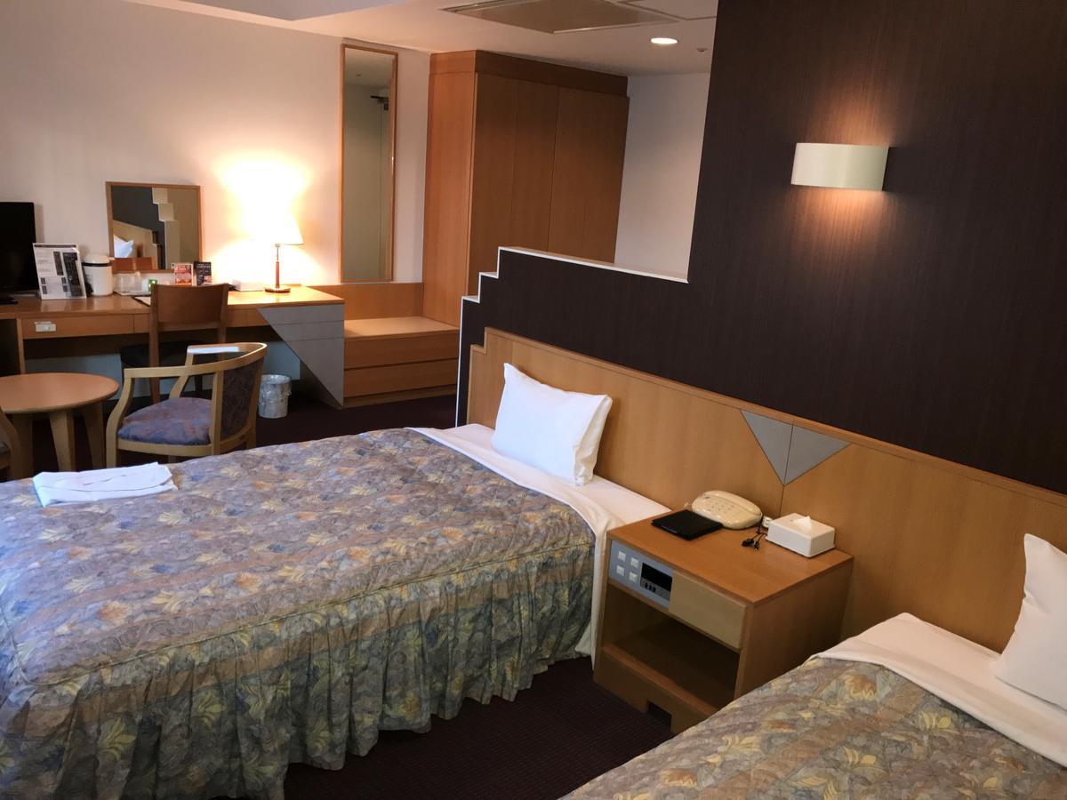Shin Sayama Hotel Eksteriør bilde